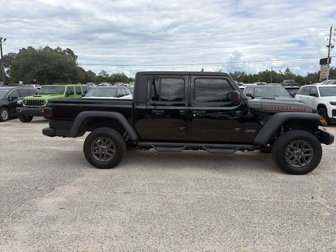Used 2021 Jeep Gladiator Mojave w/ Trailer Tow Package AWD/4WD image 7
