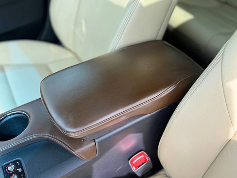 Used 2014 Toyota Avalon XLE Premium FWD image 66