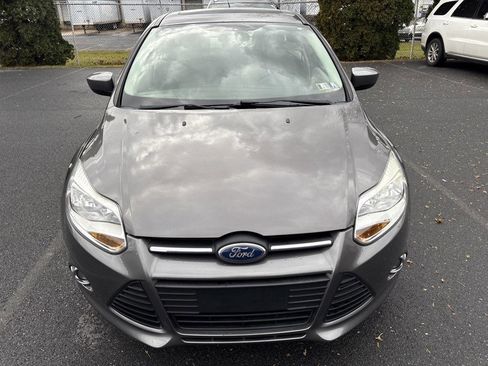 Used 2012 Ford Focus SE image 2
