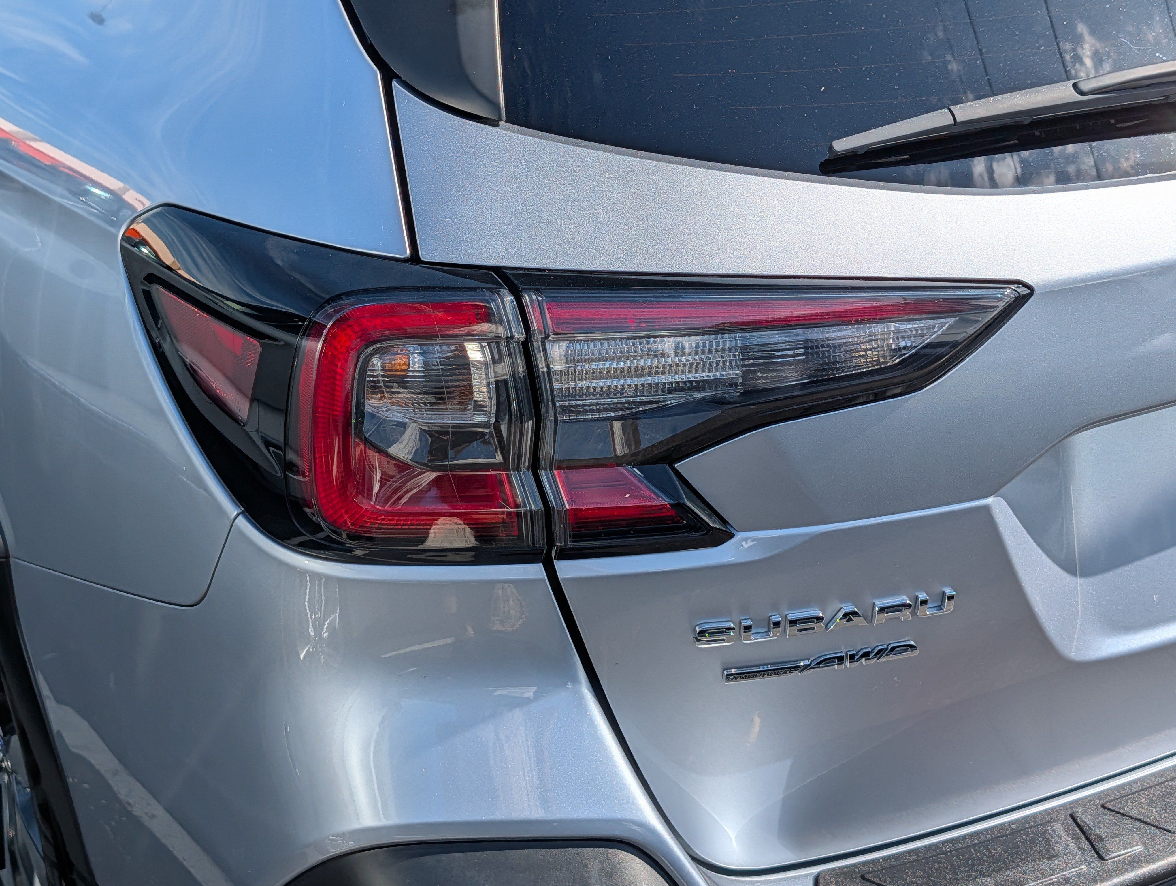 Certified 2024 Subaru Outback Limited AWD/4WD image 17