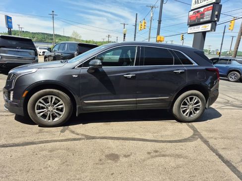 Used 2021 Cadillac XT5 Premium Luxury w/ LPO, Floor Liner Package AWD/4WD image 4