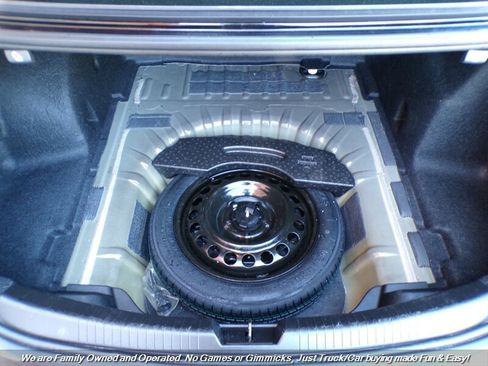 Used 2019 Chevrolet Malibu LT w/ Leather Package image 44