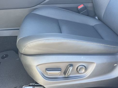 New 2026 Toyota Crown Signia image 17