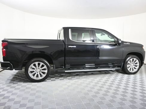 Used 2022 Chevrolet Silverado 1500 High Country AWD/4WD image 8