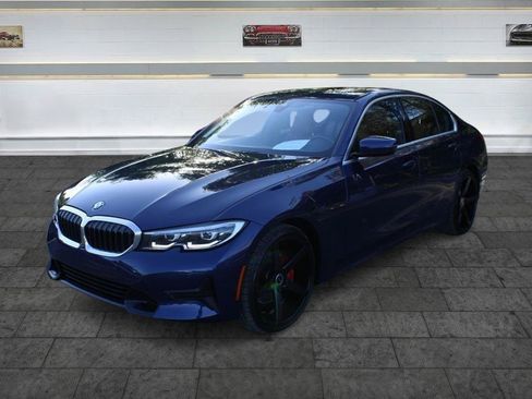 Used 2019 BMW 330i Sedan w/ Premium Package RWD image 3