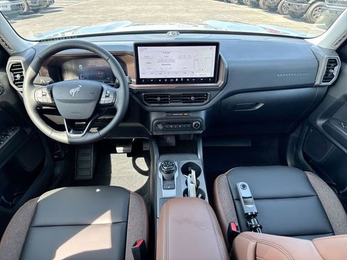 New 2026 Ford Bronco Sport Outer Banks AWD/4WD image 10