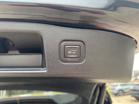 Used 2025 Chevrolet Blazer EV RS image 21