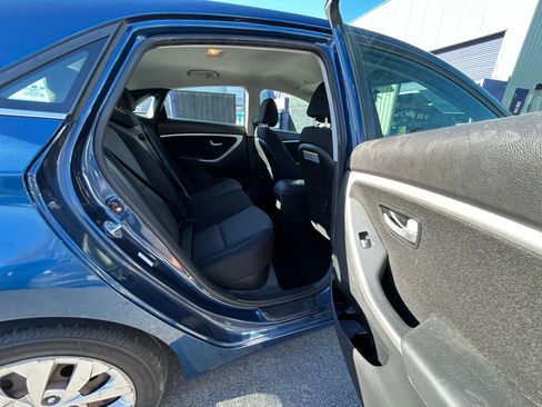 Used 2016 Hyundai Elantra GT image 15