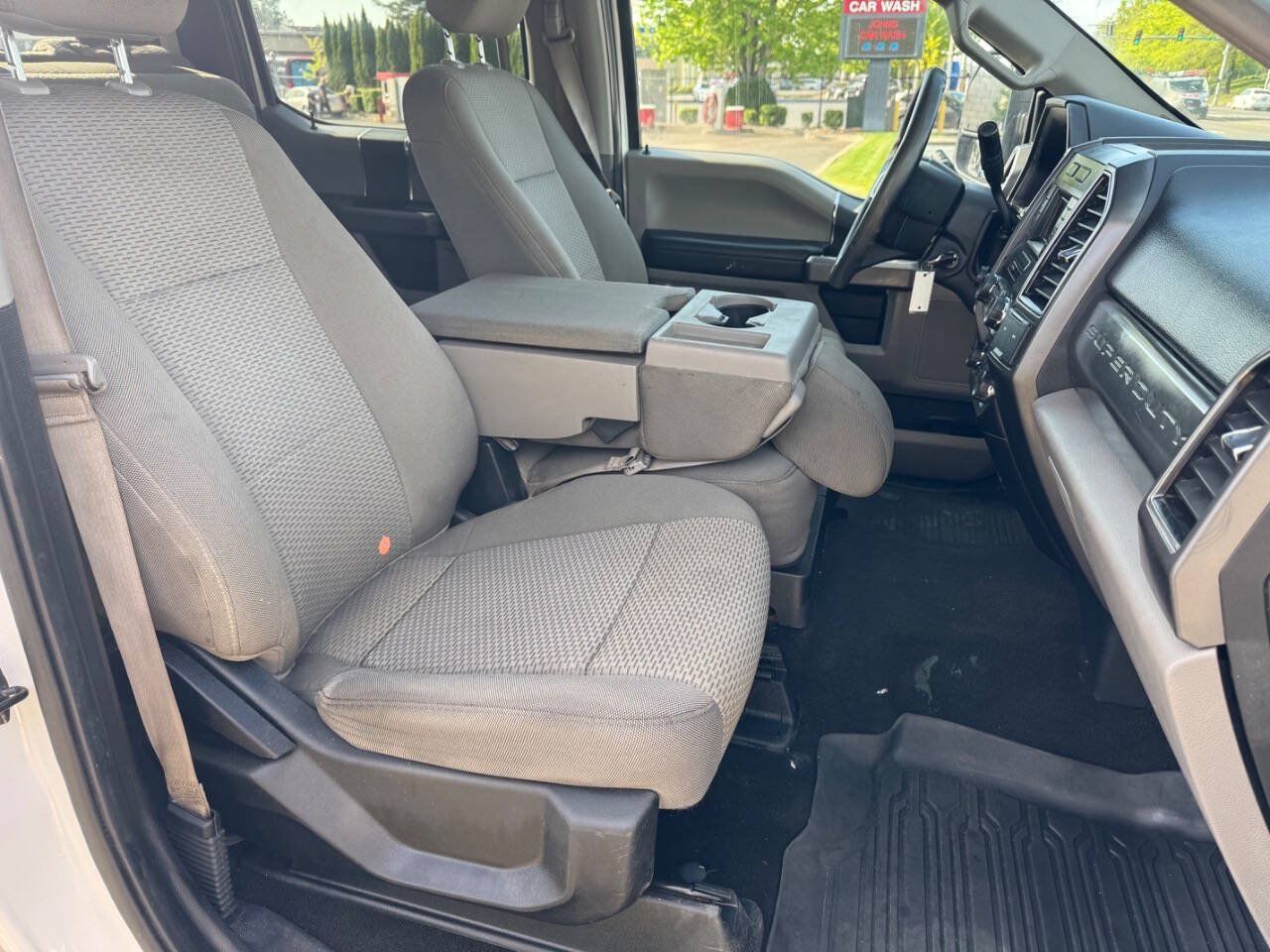 Used 2019 Ford F350 XLT w/ XLT Value Package AWD/4WD image 6
