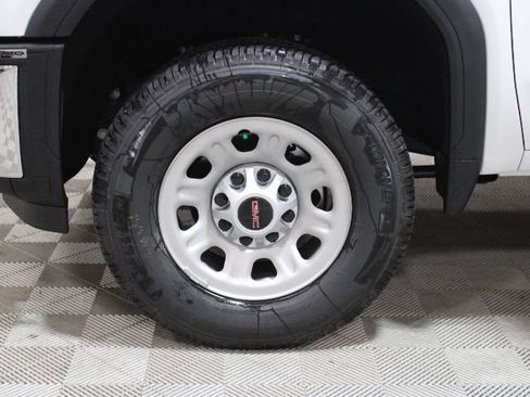 New 2026 GMC Sierra 2500 Pro w/ 1SA Pro Safety Plus Package AWD/4WD image 42