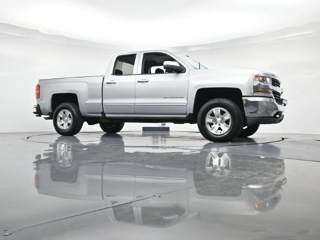 Used 2018 Chevrolet Silverado 1500 LT RWD image 30
