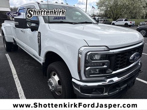 Used 2025 Ford F350 King Ranch w/ Chrome Package image 1