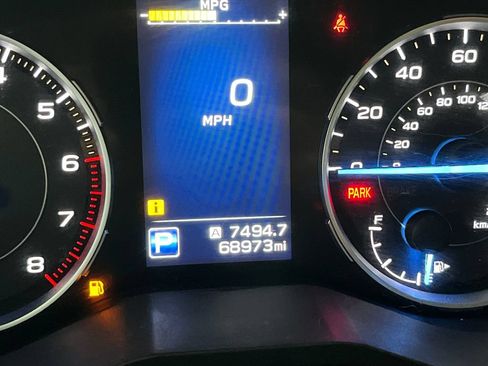 Used 2021 Subaru Ascent Limited AWD/4WD image 18