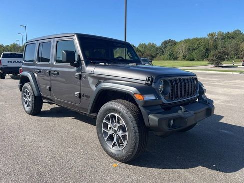 New 2025 Jeep Wrangler Unlimited Sport AWD/4WD image 7