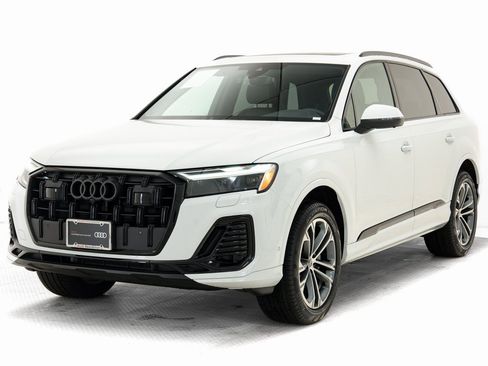 Certified 2025 Audi Q7 2.0T Premium Plus w/ Premium Plus Package image 30