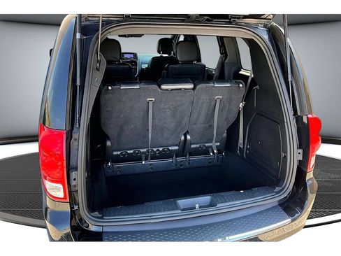 Used 2019 Dodge Grand Caravan GT FWD image 40