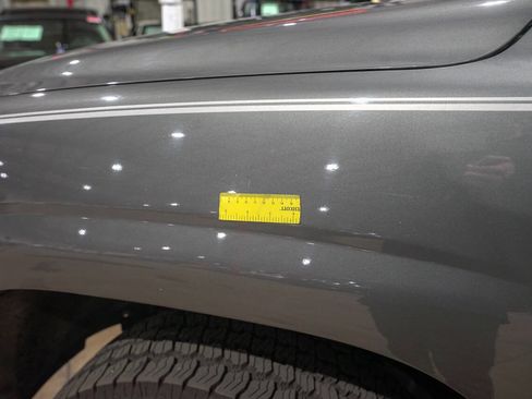 Used 1999 Chevrolet Silverado 1500 LS w/ Firm Ride Suspension Pkg image 32