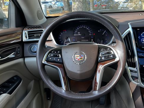 Used 2013 Cadillac SRX Luxury w/ Driver Awareness Package image 33