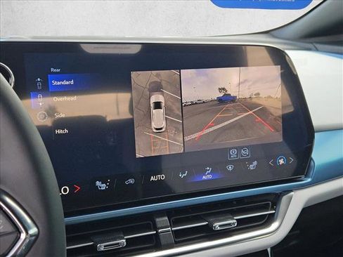 New 2026 Chevrolet Equinox EV LT image 13