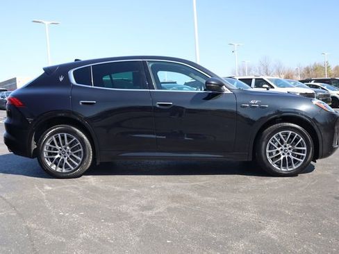 Used 2024 Maserati Grecale GT image 4