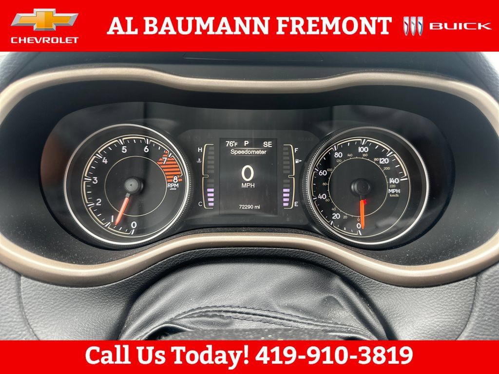 Used 2017 Jeep Cherokee Latitude w/ Safety/Convenience Group AWD/4WD image 15