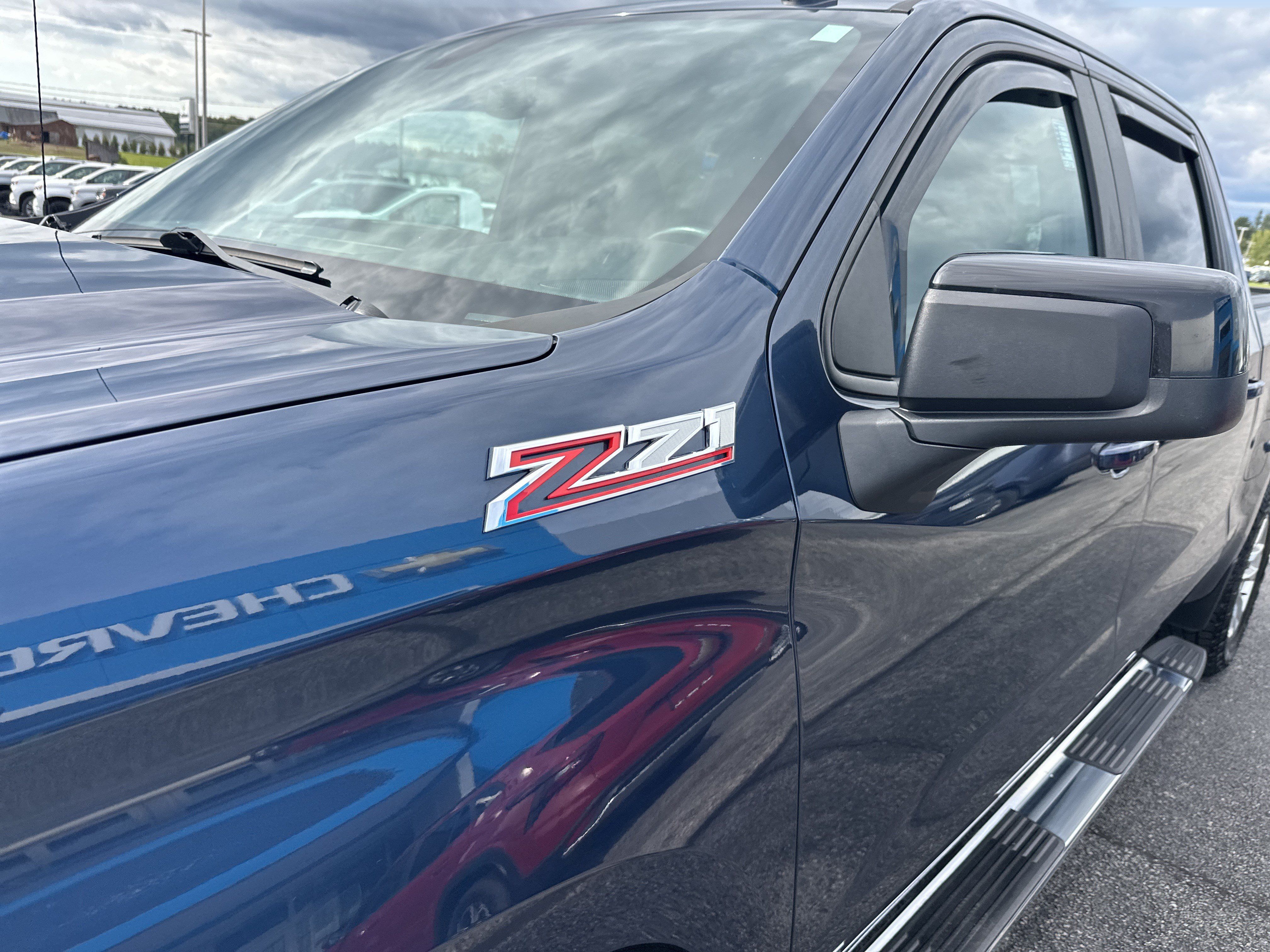 Certified 2020 Chevrolet Silverado 1500 RST AWD/4WD image 4