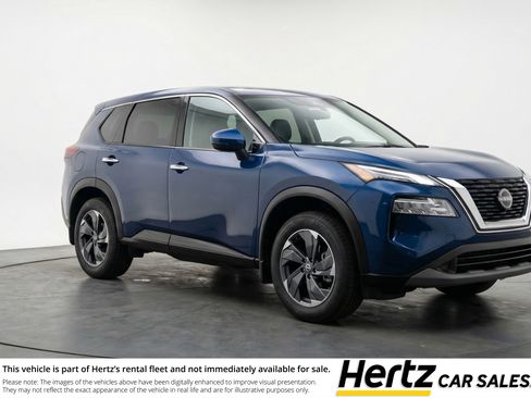 Used 2025 Nissan Rogue SV FWD image 1