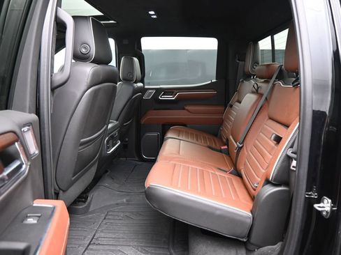 Used 2023 GMC Sierra 1500 Denali Ultimate AWD/4WD image 29