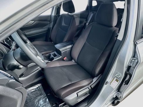 Used 2021 Nissan Rogue Sport S FWD image 18