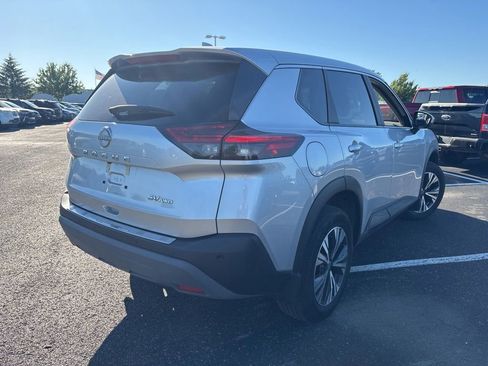 Used 2023 Nissan Rogue SV AWD/4WD image 10