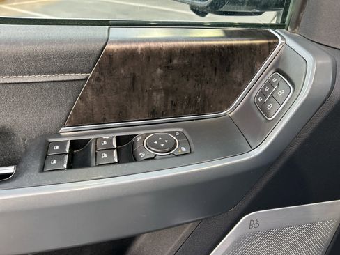 Certified 2022 Ford F150 Lariat w/ Equipment Group 502A High image 30