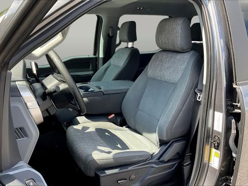 Used 2023 Ford F150 XLT AWD/4WD image 8