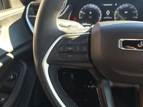 New 2025 Jeep Grand Cherokee L Laredo w/ Luxury Tech Group I image 13