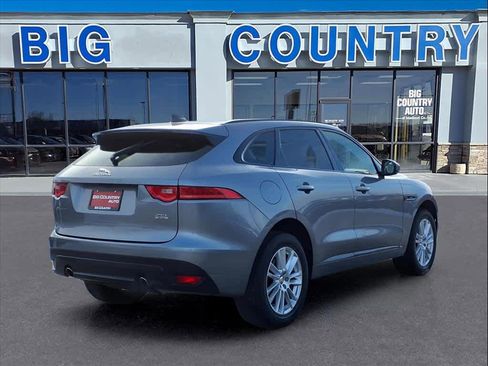 Used 2020 Jaguar F-PACE Checkered Flag image 7