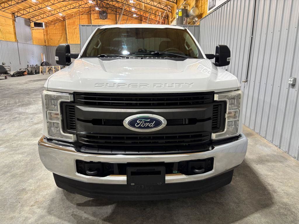 Used 2018 Ford F250 XL w/ Power Equipment Group AWD/4WD image 7