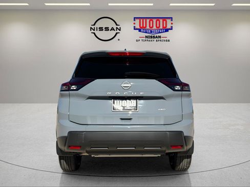 New 2026 Nissan Rogue SV image 4