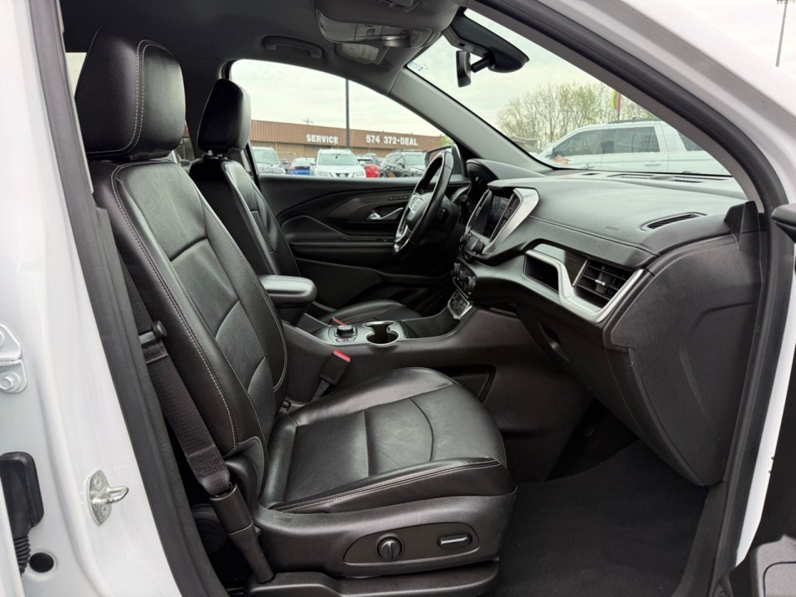 Used 2022 GMC Terrain SLT FWD image 22