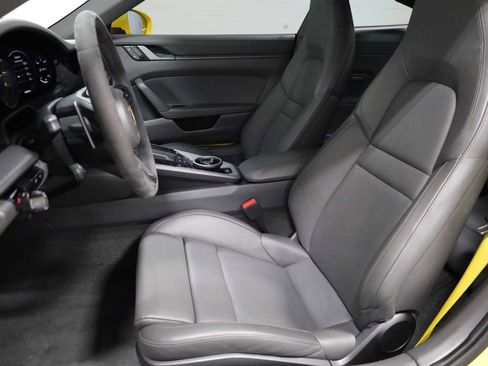 Certified 2020 Porsche 911 Carrera S image 5