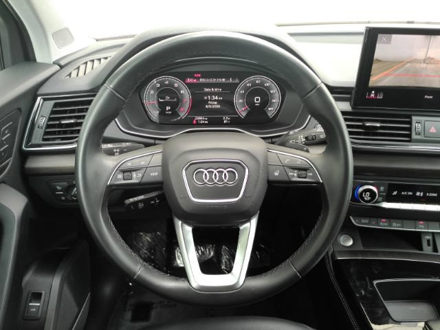 Used 2023 Audi Q5 2.0T Premium Plus w/ Premium Plus Package AWD/4WD image 35