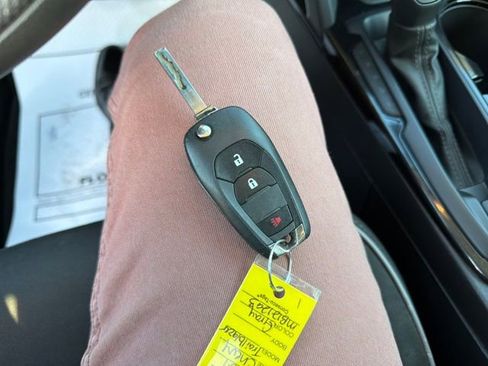 Used 2021 Chevrolet TrailBlazer LS image 31