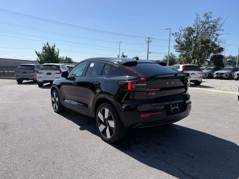 Certified 2023 Volvo C40 P8 Recharge Ultimate AWD/4WD image 4
