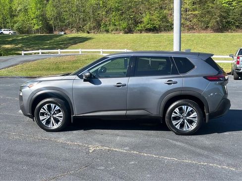 Used 2021 Nissan Rogue SV AWD/4WD image 2