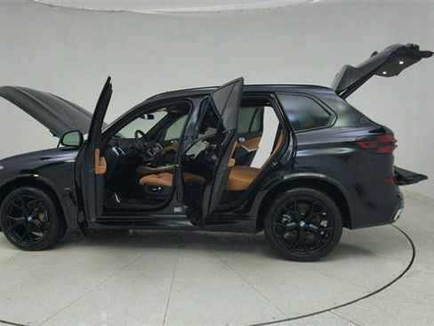 Used 2025 BMW X5 sDrive40i w/ M Sport Package image 80