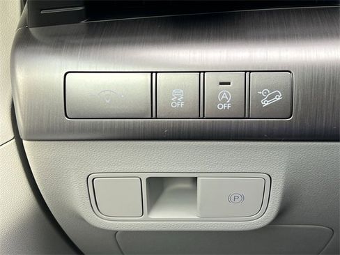 New 2026 Hyundai Kona SE image 22