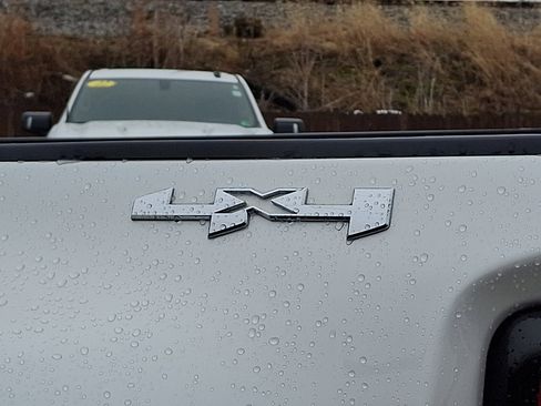 Certified 2023 GMC Sierra 3500 SLT w/ SLT Premium Package image 31