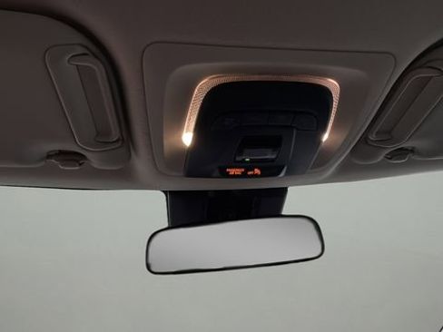 Used 2023 Toyota Corolla LE image 27