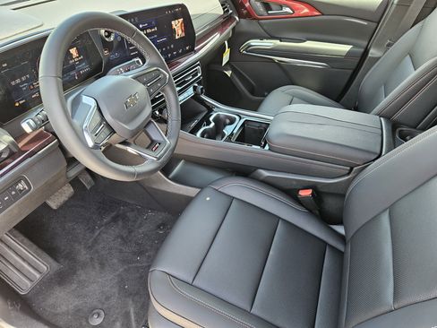 New 2026 Chevrolet Traverse Z71 AWD/4WD image 32