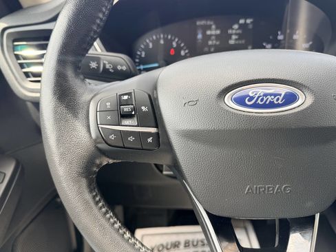 Used 2020 Ford Escape SEL image 33
