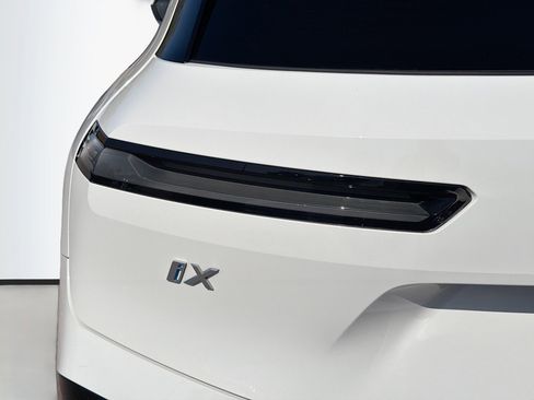 Certified 2023 BMW iX xDrive50 w/ Sport Package image 11