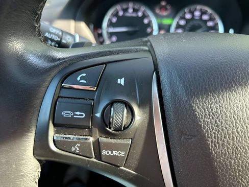 Used 2017 Acura TLX V6 w/ Technology Package FWD image 22